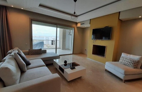 Malabata Apartment | شقة فاخرة ومجهزة tanger