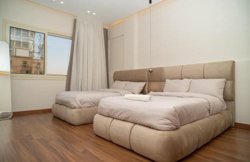 Oula Apartment | شقة فندقية اطلالة عالنيل بالكامل في قلب القاهرة بجوار الفورسيزون
