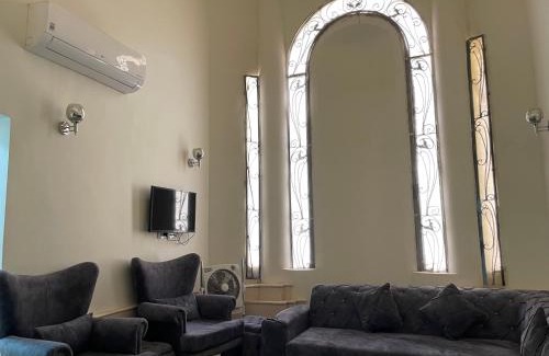 Sheikh Zayed City Apartment | شقة فندقية عائلية