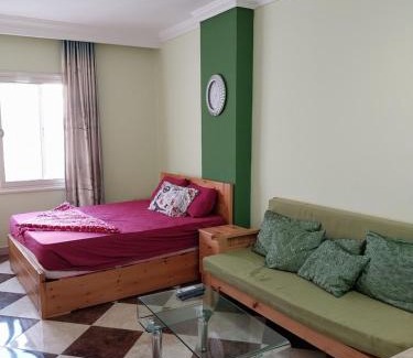 Sheraton Road -Sakkala Apartment | شقة 327صغيرة جميلة هادئة وسط المدينة