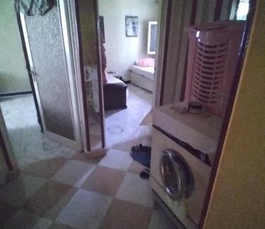 Cairo Apartment | غرفه بجوار مركز الدراسات العليا للاجانب