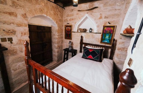 Taqah Hotel | نزل كوفان التراثي Koofan Heritage Lodge single room