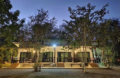 Thong Pha Phum Hotel | บ้านสามฤดู Baansamruedo