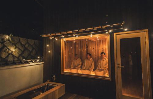 Sakaide Villa | サウナとアートの宿 瀬戸内一棟貸切 Sei-Jima Retreat