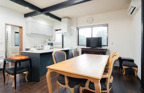 Futtsu House | 庭杜の宿 Kanaya