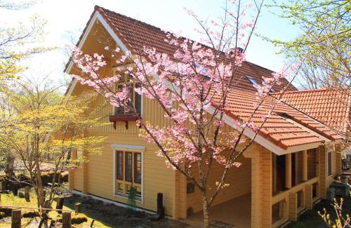 Yamanakako House | 彩の宿虹