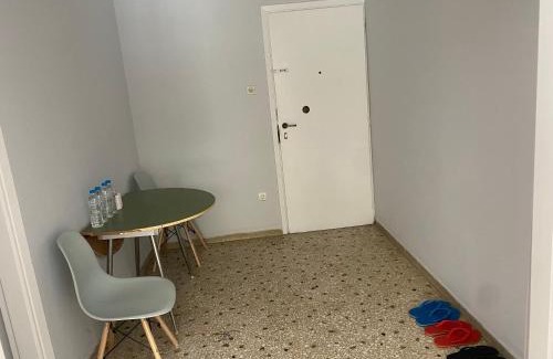 Athens Apartment | 悦心质朴屋