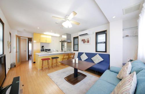 Oshiage Apartment | 押上ハウス
