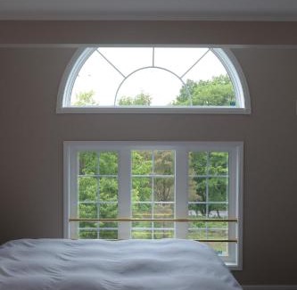 Oiwake Apartment | 軽井沢の森に佇む英国様式白の宮殿 薪ストーブある5ldk ポーラーリゾート軽井沢ミューズ