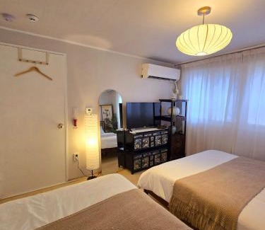 Noryangjin Apartment | 신규 1,9line노량진역l 7line장승배기역l교통편리 l명동l광화문l홍대l강남l여의도l 최대5인