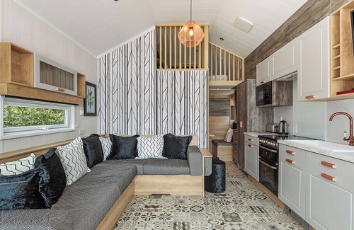 Kilgetty Cottage | 0 bedroom accommodation in Reynalton, Nr Narberth