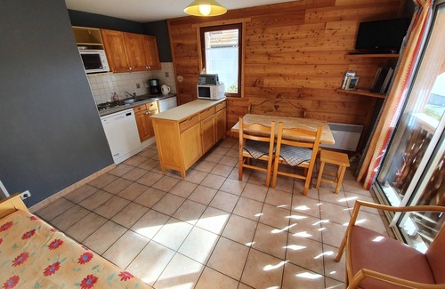 La Salle-les-Alpes Ski Chalet | 002 Rochebrune - Chalet l'Hysope