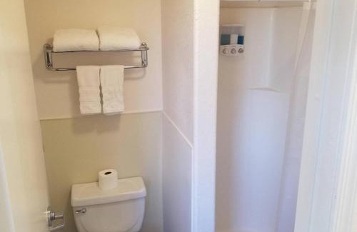 Valle House | 012B Affordable Retreat nr South Rim Sleeps 2