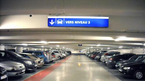 Centre Ville Apartment | 020 CHIC & COSY GRAND APPART 57m2 HYPERCENTRE WIFI SMART TV NETFLIX