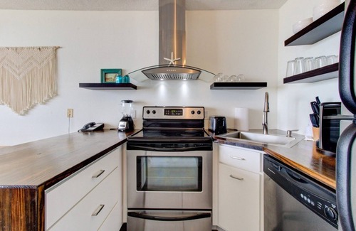 Wilmington Beach Condo | 0311 Seaside Retreat by Atlantic Towers
