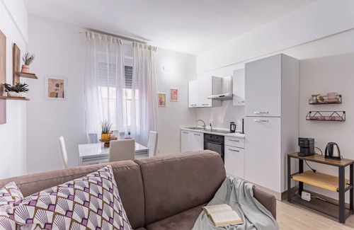 Pavia Apartment | 0648PV - Athena Home