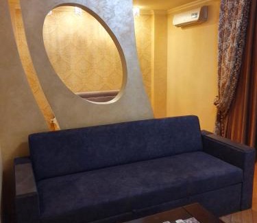 Uzhhorod Apartment | 1-комнатная квартира ВИП уровня посуточно в Ужгороде. ул.И.Франка.