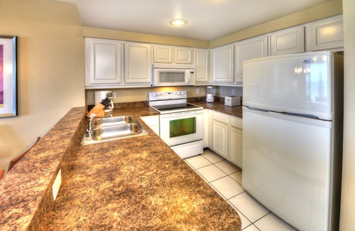 Daytona Beach Condo | 1/1 Ocean Walk Resort
