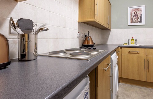 Hartlepool Apartment | 1 Abdiel House · Modern Apartment by Hartlepool Marina | Relaxing | Pass the Keys