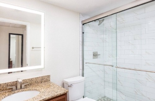 Florida Central Atlantic Coast Condo | 1 BDRM WESTGATE BLUE TREE RESORT - 3 MILES TO DISNEY, 3 MILES TO DISCOVERY COVE