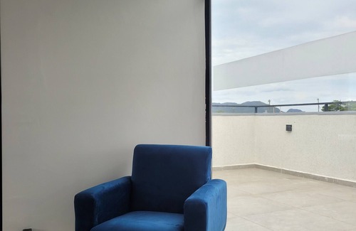 Fabricas Apartment | 1 bedroom apartment, air conditioning and garage.