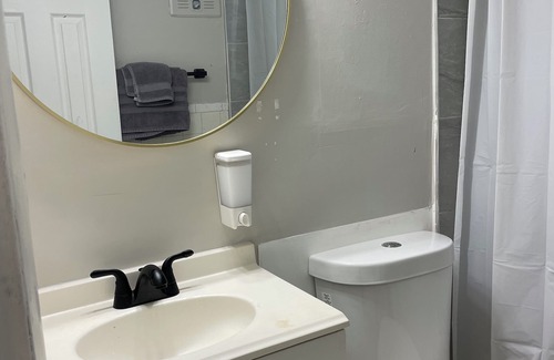 Cottage Line Apartment | 1 Bed Apt across from the beach 1