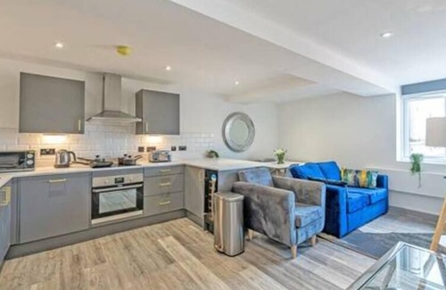 Preston Apartment | 1 Bed apt near Winkley Square