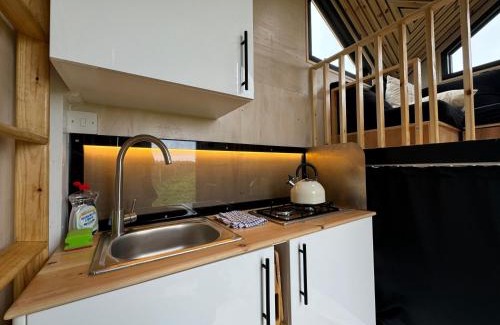 Mortehoe House | 1 Bed Cabin - Sleeps 2 - Parking