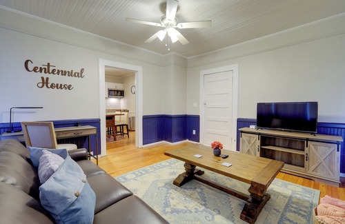 Columbia Apartment | 1 Bed Comfy - Historic Downtown Columbia (Elmwood Park)