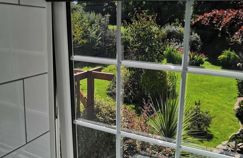 Camborne Cottage | 1 Bed Cottage-Sleeps 3-Pool-Pets-near St Ives