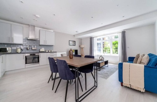 Osterley Apartment | 1 Bed Flat near Syon Park