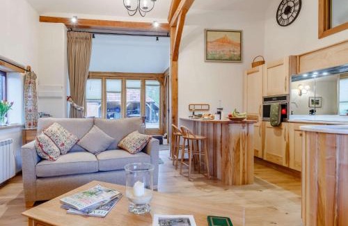 Ashcott House | 1 Bed in Glastonbury 60295