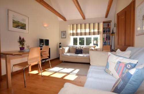 Great Snoring House | 1 Bed in Gt Snoring KT047