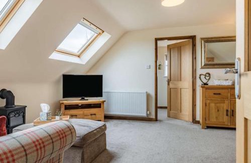 Hawarden Apartment | 1 Bed in Hawarden 86711