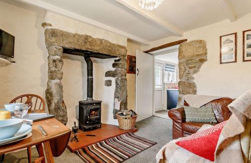 Lanner House | 1 Bed in Portreath PENNA
