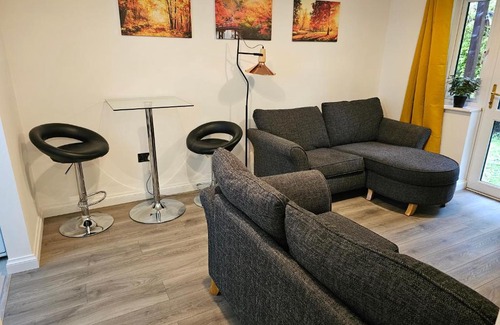 North Moreton Apartment | 1 bed modern flat