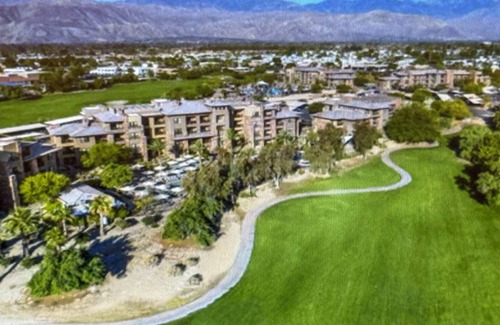 Palm Desert Apartment | 1 bed-room villa 820sqft with living room, full kitchen at Palm Desert, CA.