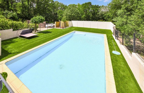 Saint-Paul-Trois-Chateaux House | 1 bedroom accommodation in ST PAUL TROIS CHATEAUX