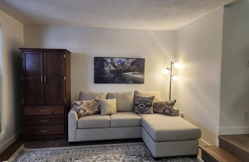 Big White Ski Resort Condo | 1 Bedroom 2 Bed Winter Oasis