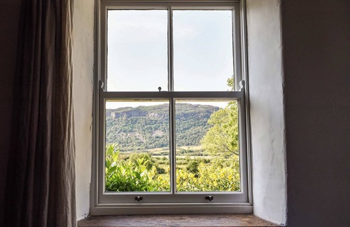 Tremadog Cottage | 1 bedroom accommodation in Tremadog, near Porthmadog
