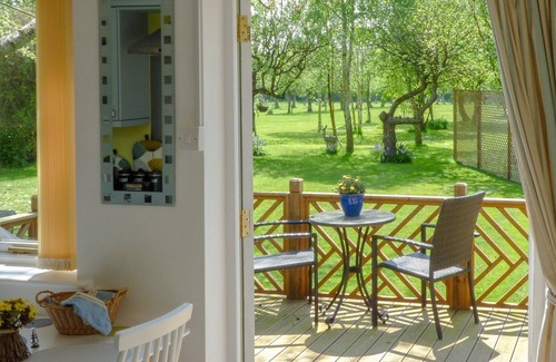 Colchester Cottage | 1 bedroom accommodation in Langham, near Colchester