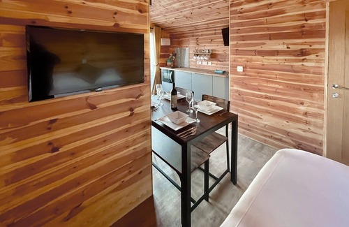Boston Cottage | 1 bedroom accommodation in Old Leake