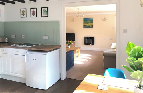 Honiton Cottage | 1 bedroom accommodation in Cotleigh
