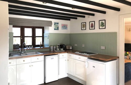 Honiton Cottage | 1 bedroom accommodation in Cotleigh