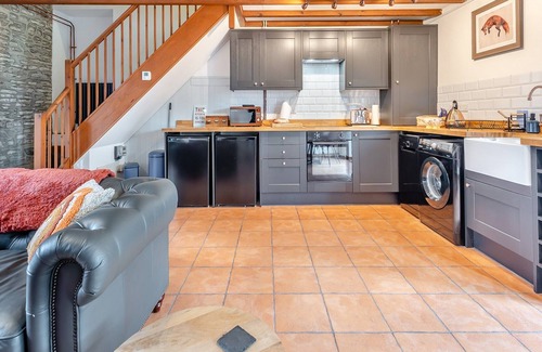 Cribyn Cottage | 1 bedroom accommodation in Cribyn, near Lampeter