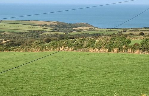 Goodwick Cottage | 1 bedroom accommodation in Pencaer