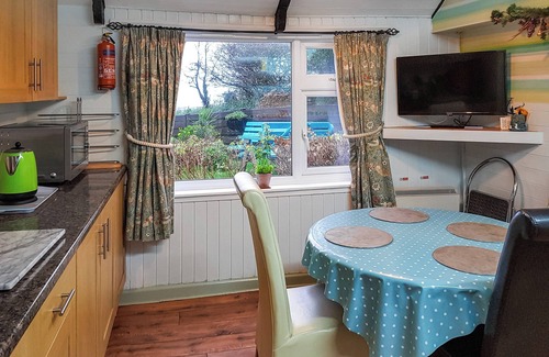 Tintagel Cottage | 1 bedroom accommodation in Tintagel