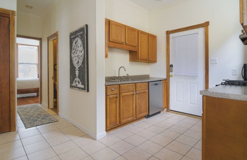Saratoga Springs Apartment | 1 bedroom apartment Downtown in Classic Victorian #A