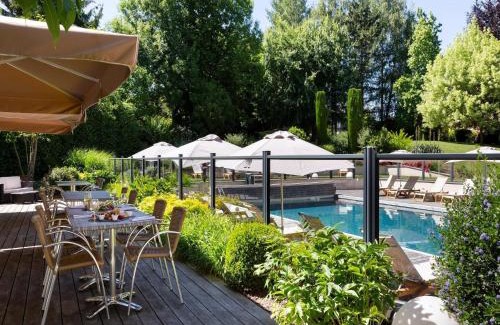 Ferney-Voltaire Hotel | 1-bedroom apartment near Geneva