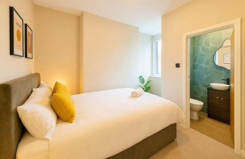 Grangetown Apartment | 1 Bedroom Apartment for 2 in City Centre & ensuite